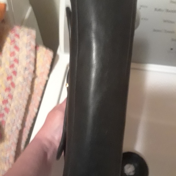 Purse - Picture 3 of 4